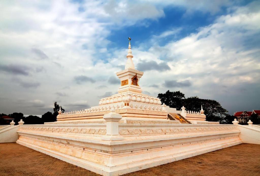 Dhavara Boutique Hotel Viêng Chăn Ngoại thất bức ảnh